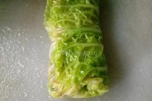 白菜肉卷的做法图解6