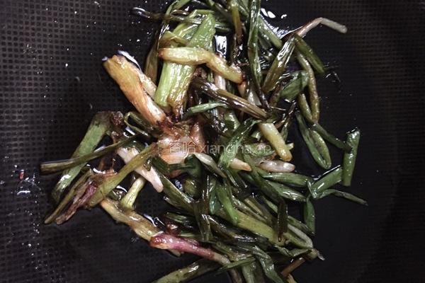 葱油拌面的做法图解4
