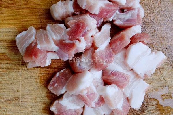 猪肉炖豆角的做法图解2