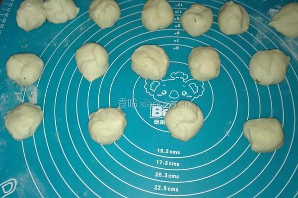 五香发面千层饼的做法图解6