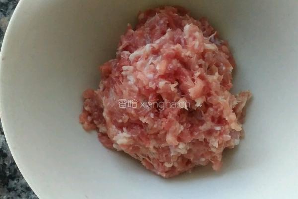 干豆腐肉卷的做法图解1