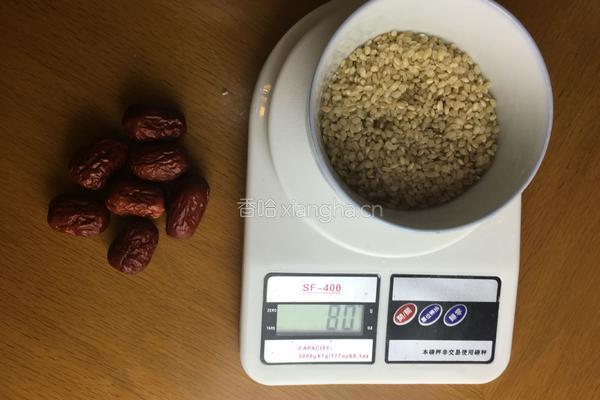 糙米红枣米糊的做法图解1