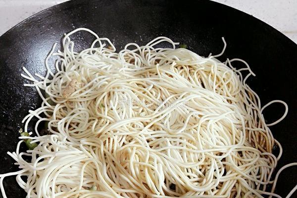 铁锅闷面的做法图解7