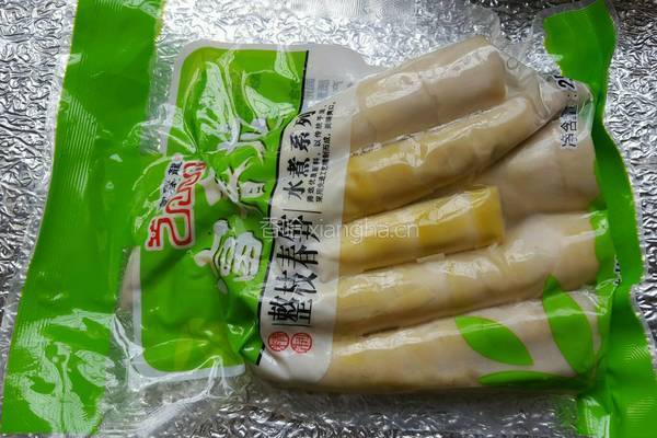 金针炖春笋的做法图解2