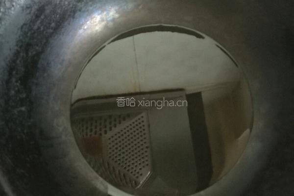 炒蘑菇的做法图解2