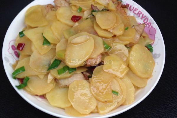 土豆片炒瘦肉的做法图解9