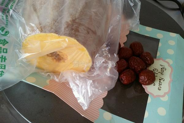 养生南瓜蒸大枣的做法图解1