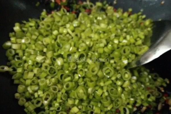 豆豉炒空心菜梗的做法图解7