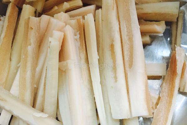 大盆脆藕条的做法图解1