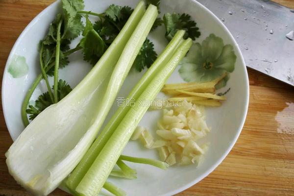香菇焖肉丸的做法图解4