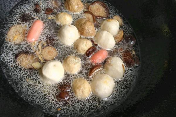 香菇焖肉丸的做法图解7
