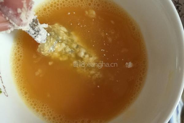 黄金蝴蝶虾的做法图解7