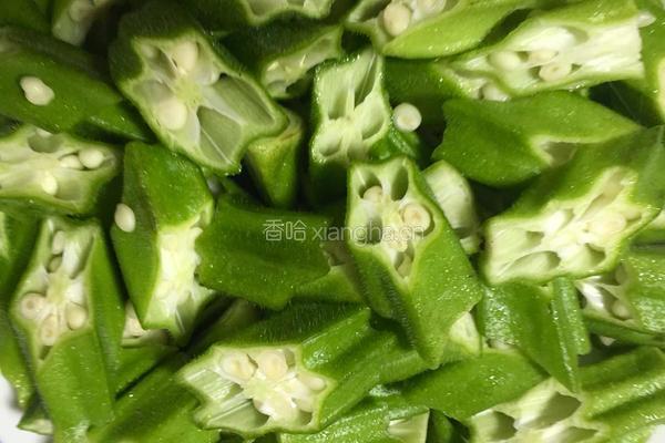 秋葵炒蛋的做法图解3