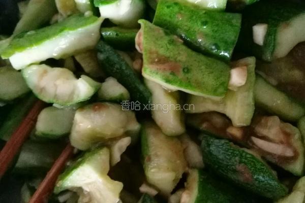 拍黄瓜的做法图解5