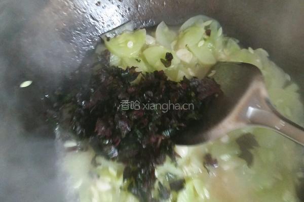 紫苏煮白黄瓜的做法图解4