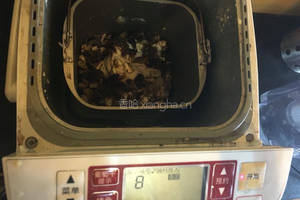 法式乡村果仁面包的做法图解4
