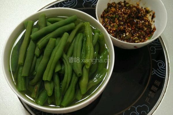 糊辣椒蘸水四季豆