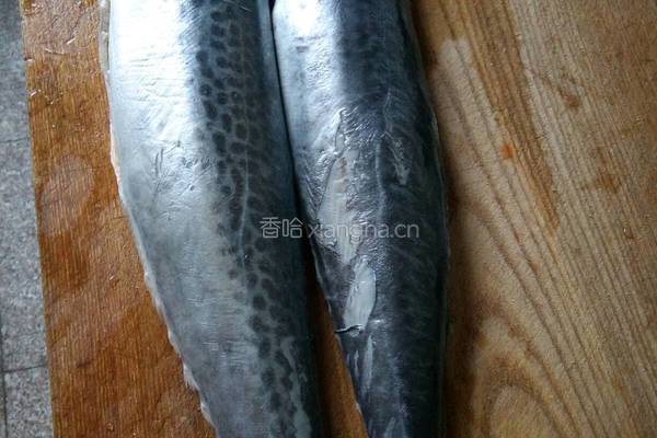 鲅鱼饺子的做法图解1