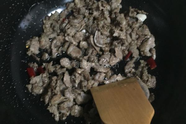 孜然麻辣驴肉的做法图解7