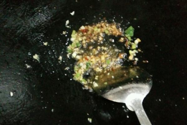 鱼香白菜的做法图解7