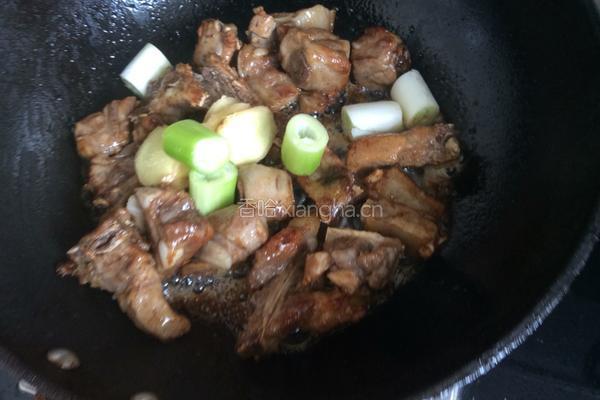 糖醋红烧排骨的做法图解5
