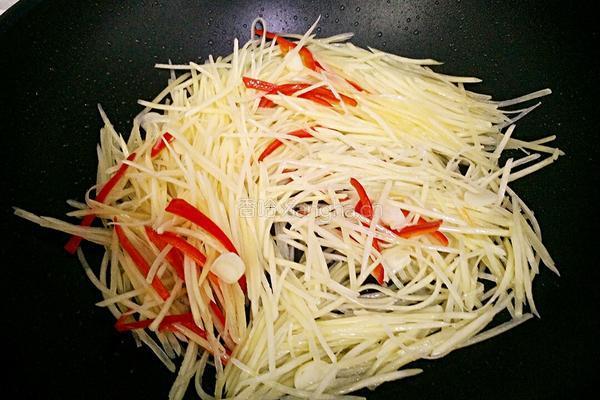 土豆丝炒肉的做法图解10