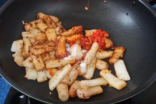 混醬炒腸粉的做法图解3