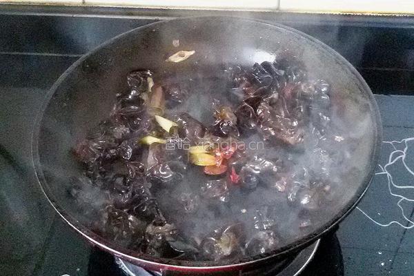 家常回锅肉的做法图解7