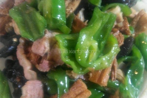 咸肉青椒炒本耳