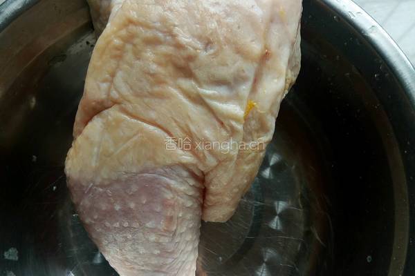 傣味手撕鸡腿的做法图解1