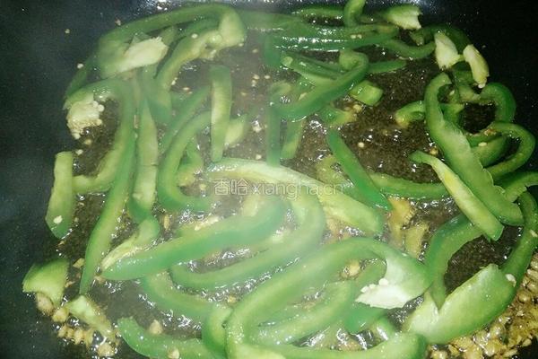 香干炒腊肉的做法图解6