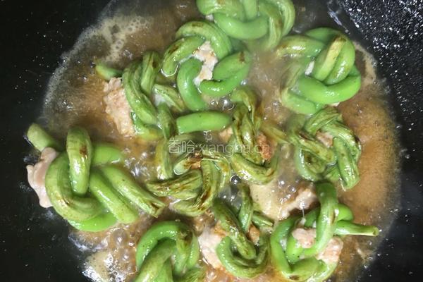 豇豆酿肉的做法图解10