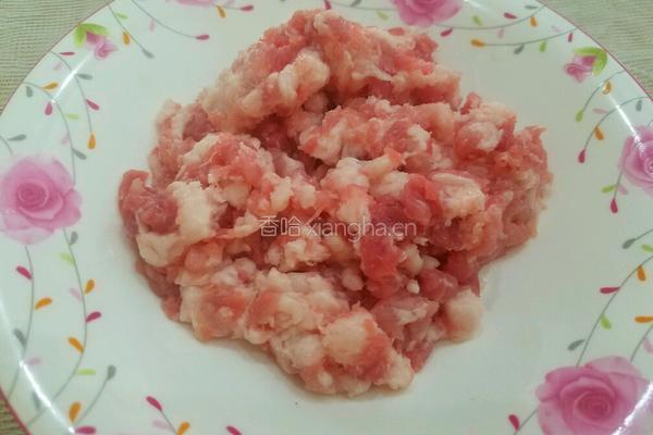 豌豆炒肉末的做法图解2