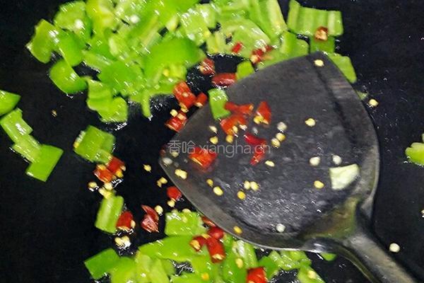 辣子鸡丁的做法图解5