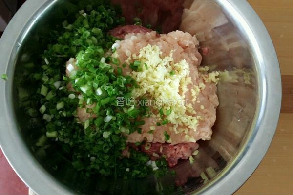 鸳鸯馅小馄饨的做法图解2