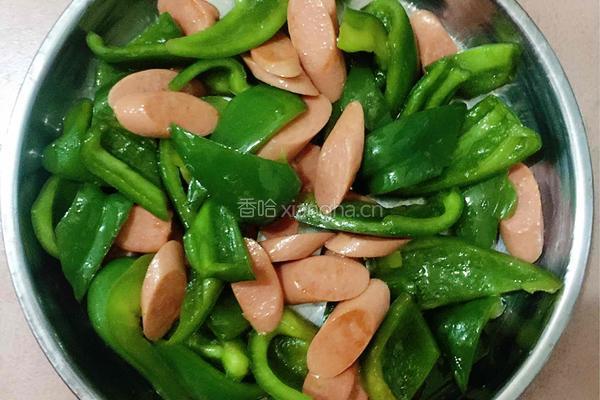 青椒炒火腿的做法图解6