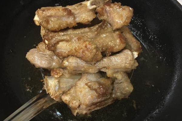 椒盐排骨的做法图解5