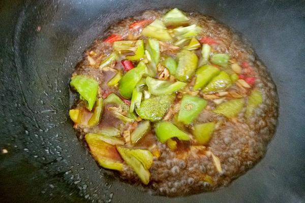 青椒肉段的做法图解12