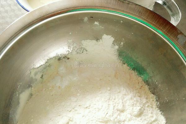 素三鲜水煎包的做法图解1