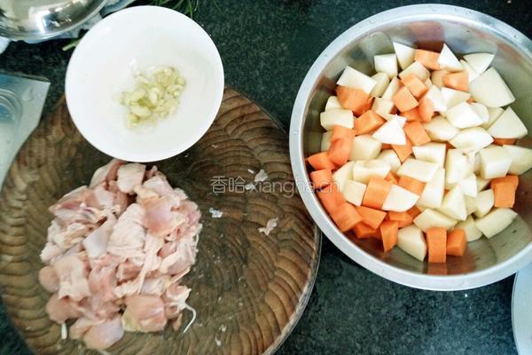 咖喱鸡肉饭的做法图解1