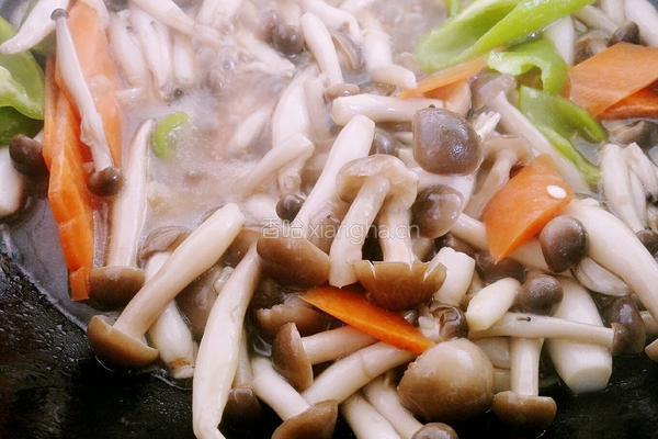 清炒蟹味菇的做法图解9