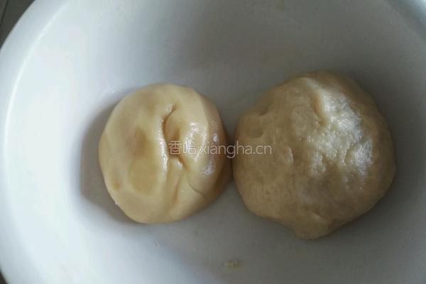草莓酥的做法图解1