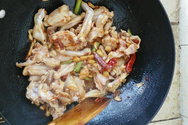 剁椒牛蛙的做法图解4