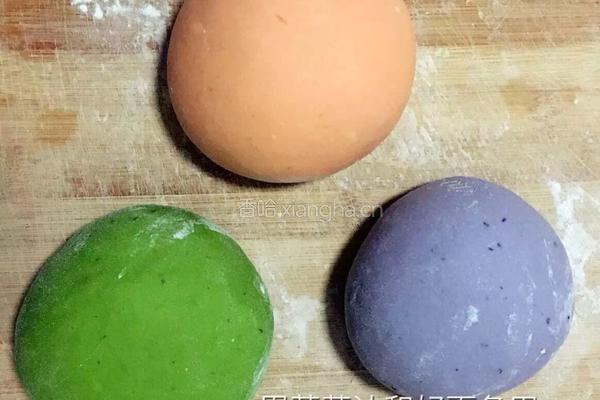 菜色手工面的做法图解4