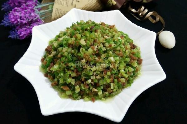 香芹炒肉沬的做法图解9