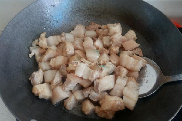 红烧肉炖土豆的做法图解3