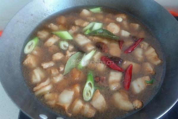 红烧肉炖土豆的做法图解7
