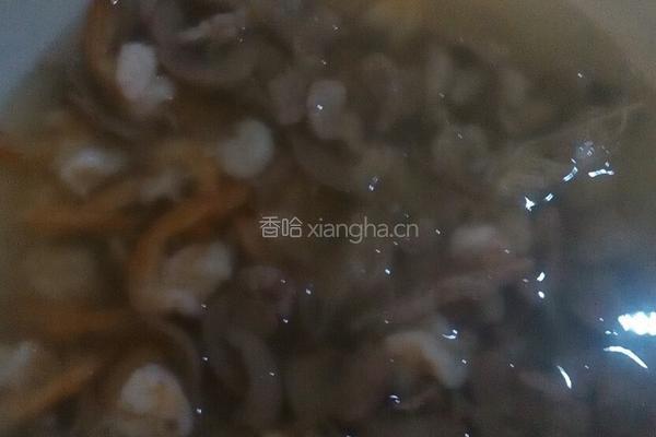 鲜虾猪腰瘦肉汤的做法图解5