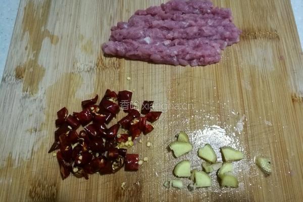 酸豆角炒肉末的做法图解4