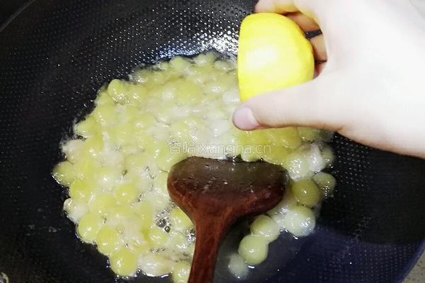 黑提果酱的做法图解4